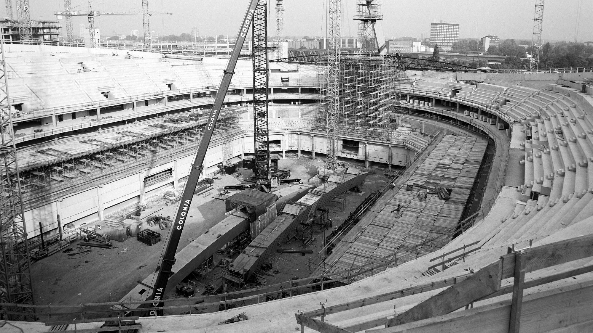 Ein Bild der Baustelle der Lanxess-Arena.