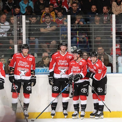 Die Kölner Haie beim Training im August.