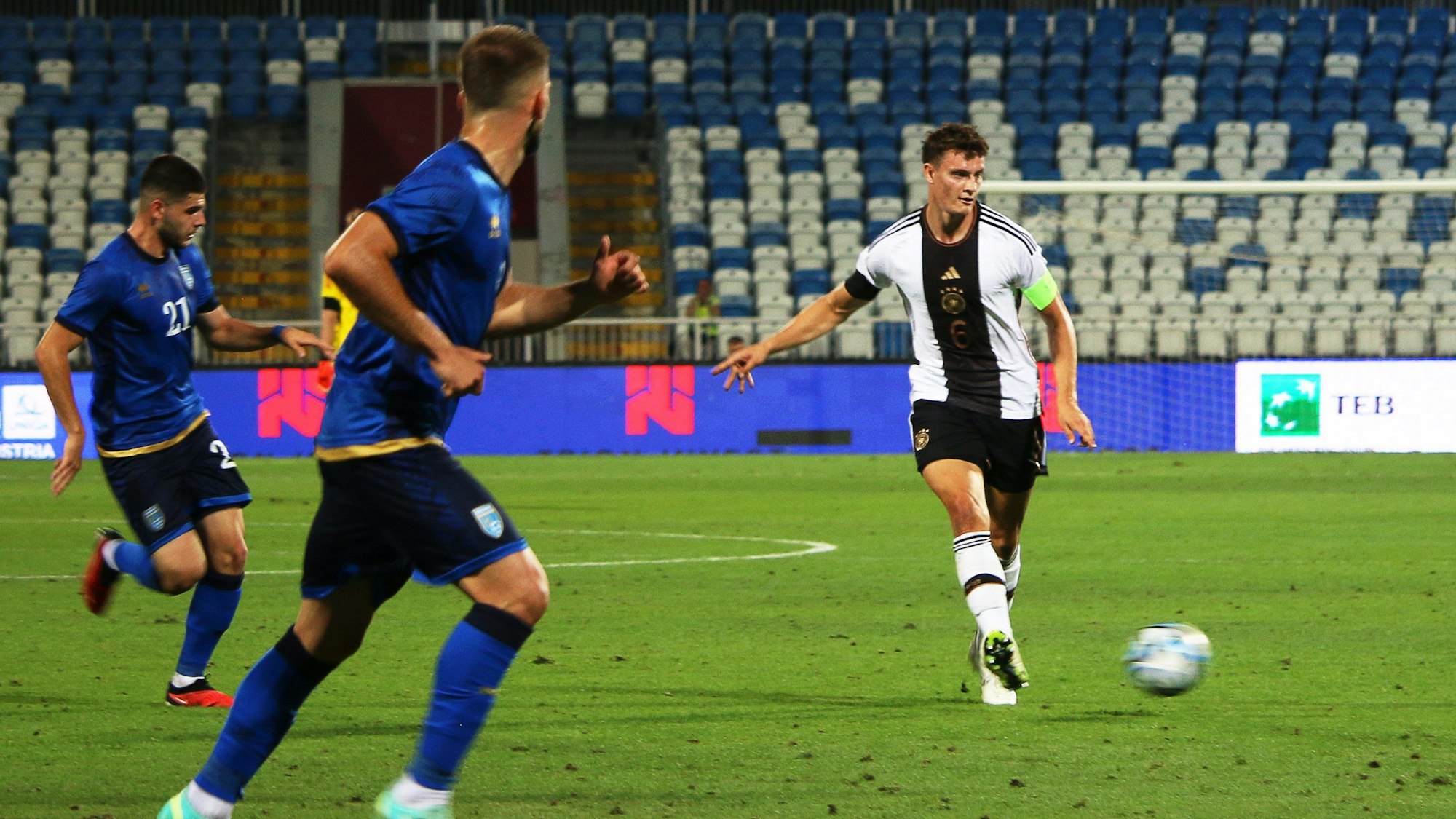 Kölns ERic MArtel im EM-Qualifikation der deutschen U21 gegen Kosovo.