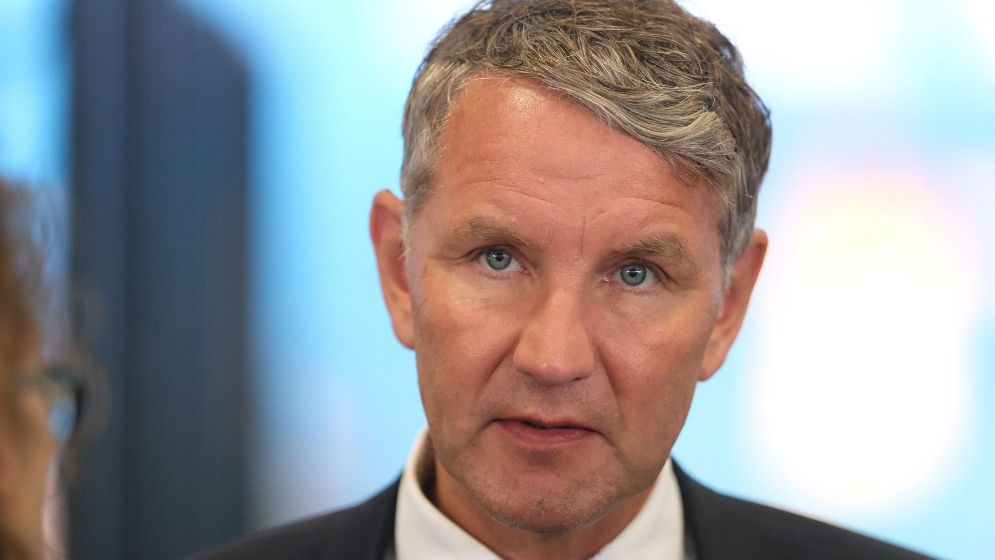 Björn Höcke (AfD) muss sich vor Gericht verantworten.
