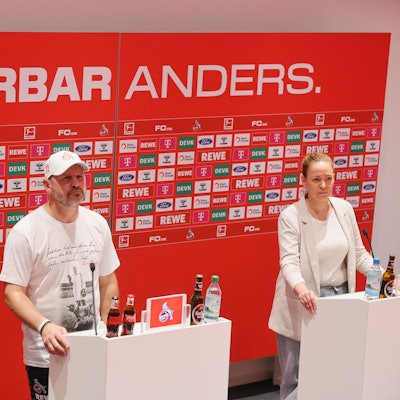 Steffen Baumgart auf der Pressekonfrenz vor dem Spiel gegen Hoffenheim.