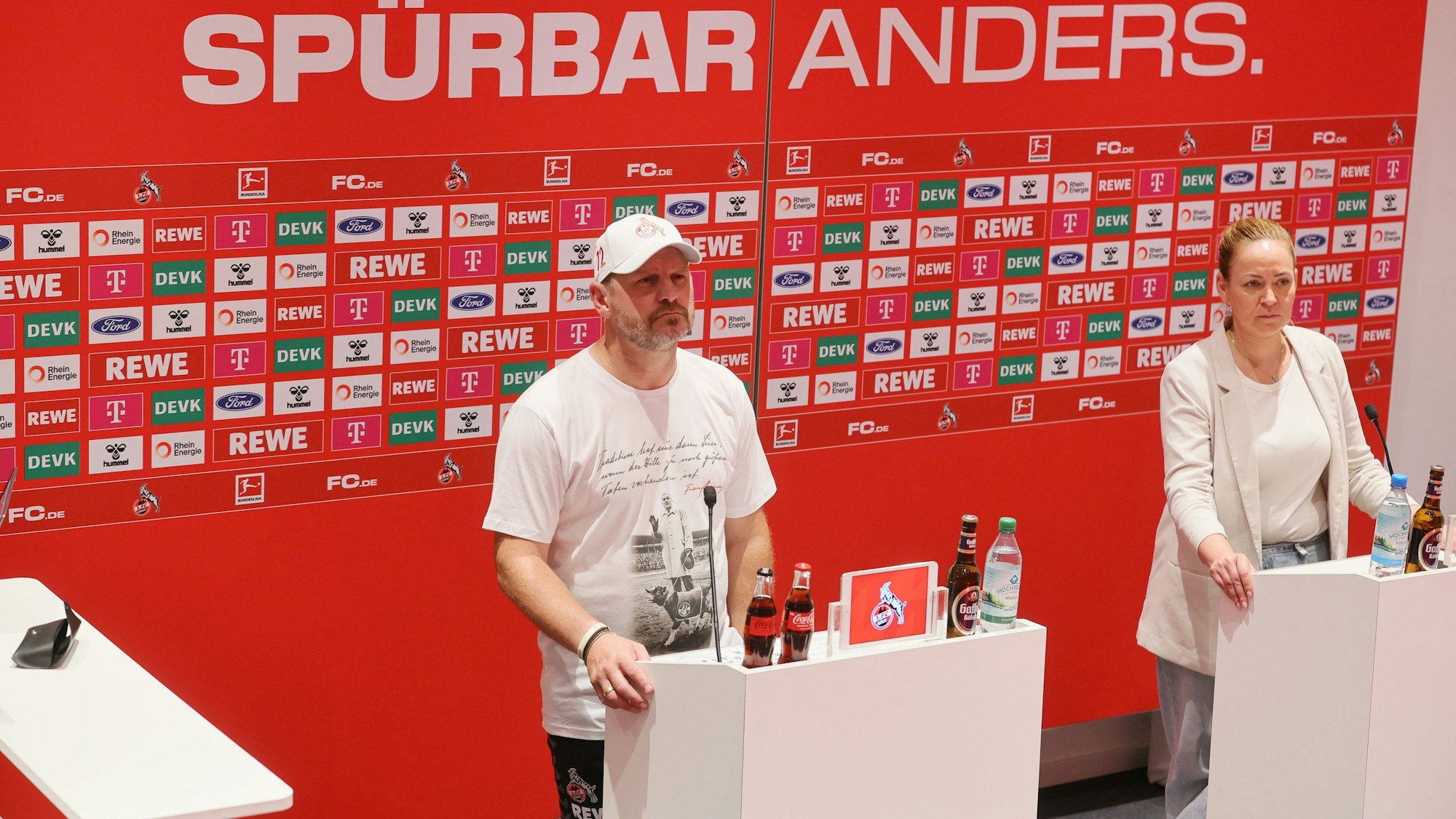 Steffen Baumgart auf der Pressekonfrenz vor dem Spiel gegen Hoffenheim.