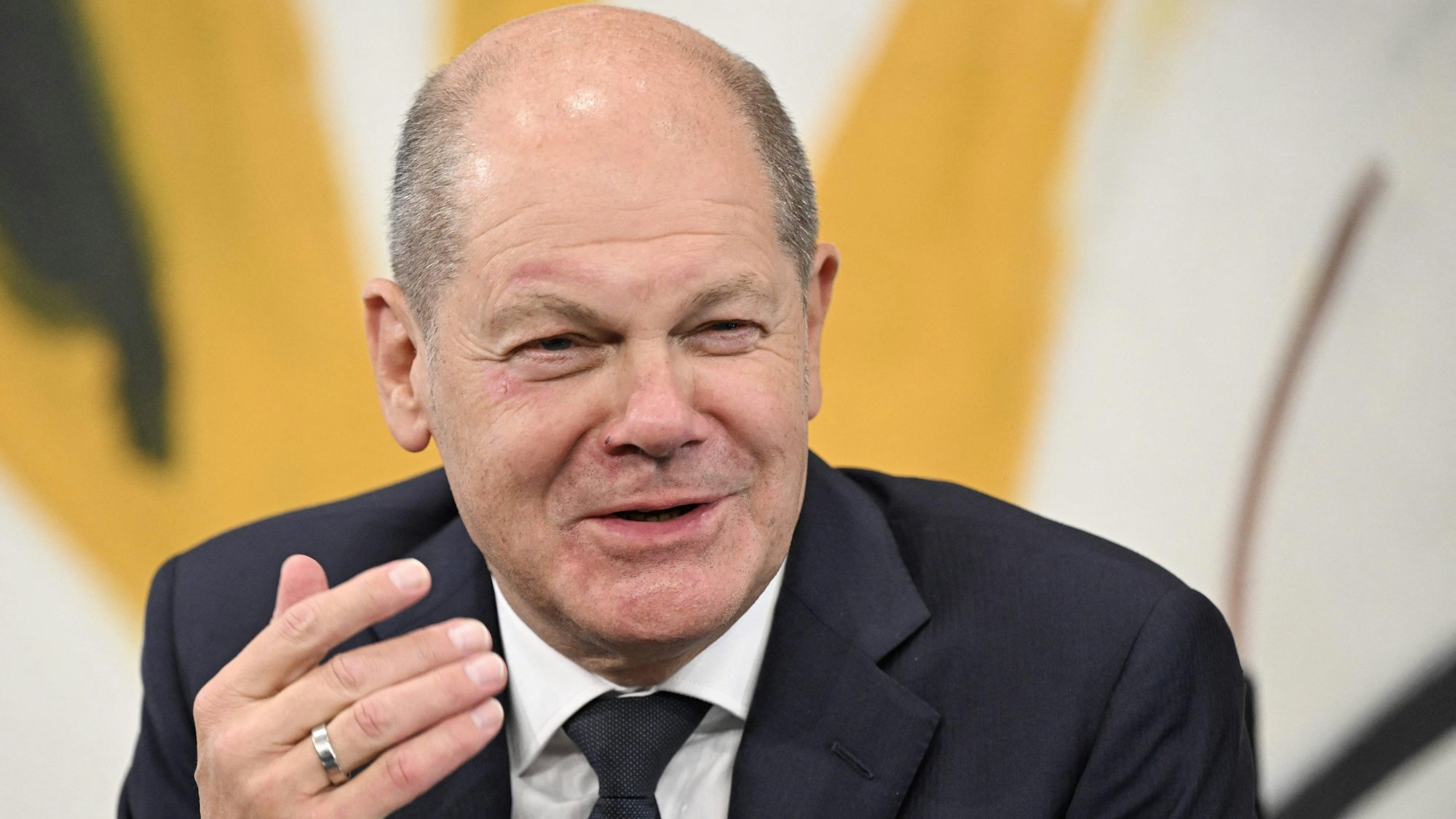 German Chancellor Olaf Scholz talks with members of the foreign press (VAP), on September 12, 2023 at the Chancellery in Berlin. (Photo by John MACDOUGALL / AFP)