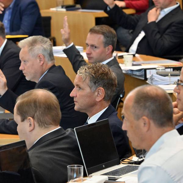 Abstimmung im Thüringer Landtag in Erfurt.
