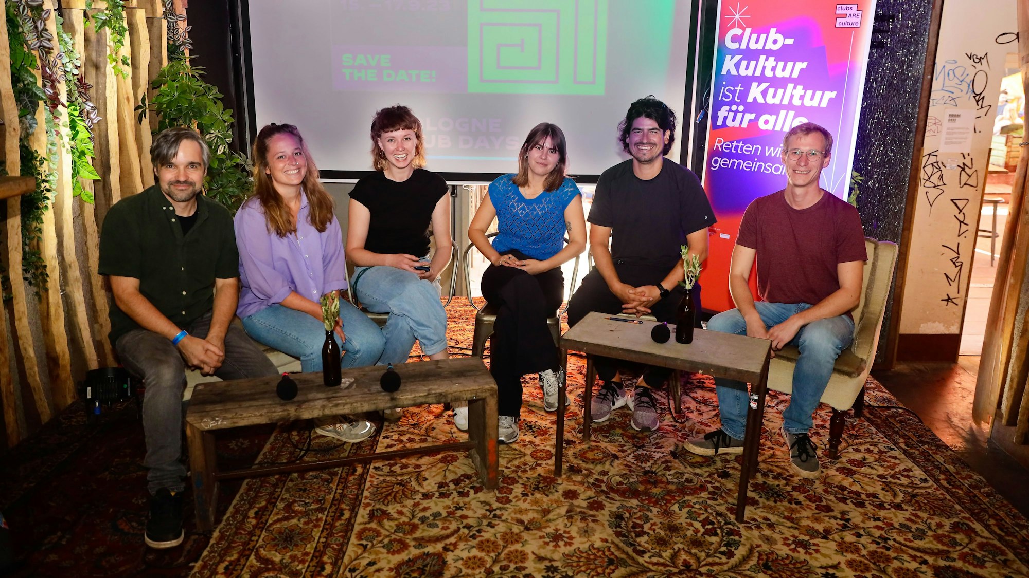 Vorstandsmitglieder der Klubkomm bei den Cologne Colub Days 2023: Jens Ponke, Fiona Göbel, Sophia Legge, Paulina Rduch, Mankel Brinkmann, Jonas Tutkun (Archivbild)