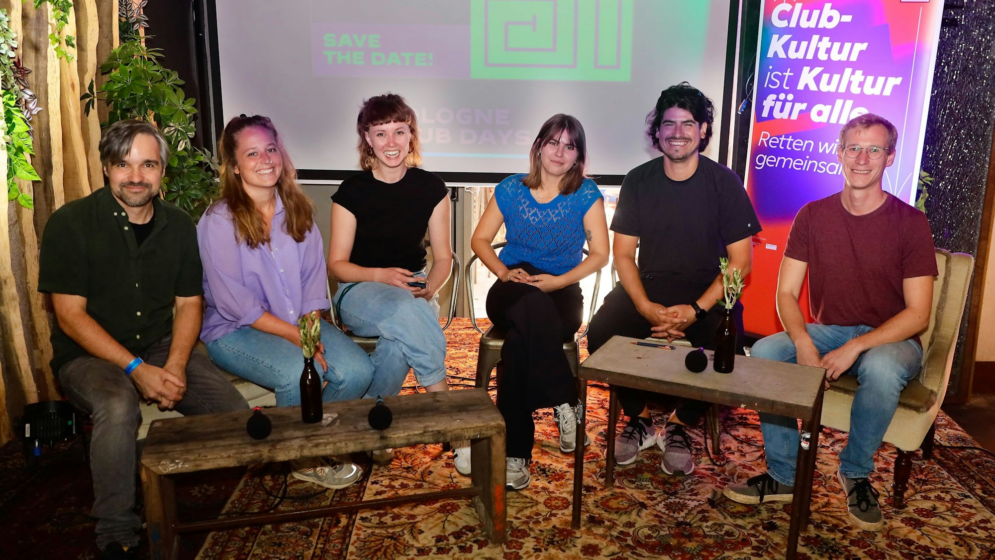 Der Vorstand von der Kölner Klubkomm beim Conference Day 2023 im bumann Sohn. Von links: Jans Ponke, Fiona Göbel, Sophia Legge, Paulina Rduch, Mankel Brinkmann, Jonas Tutkun