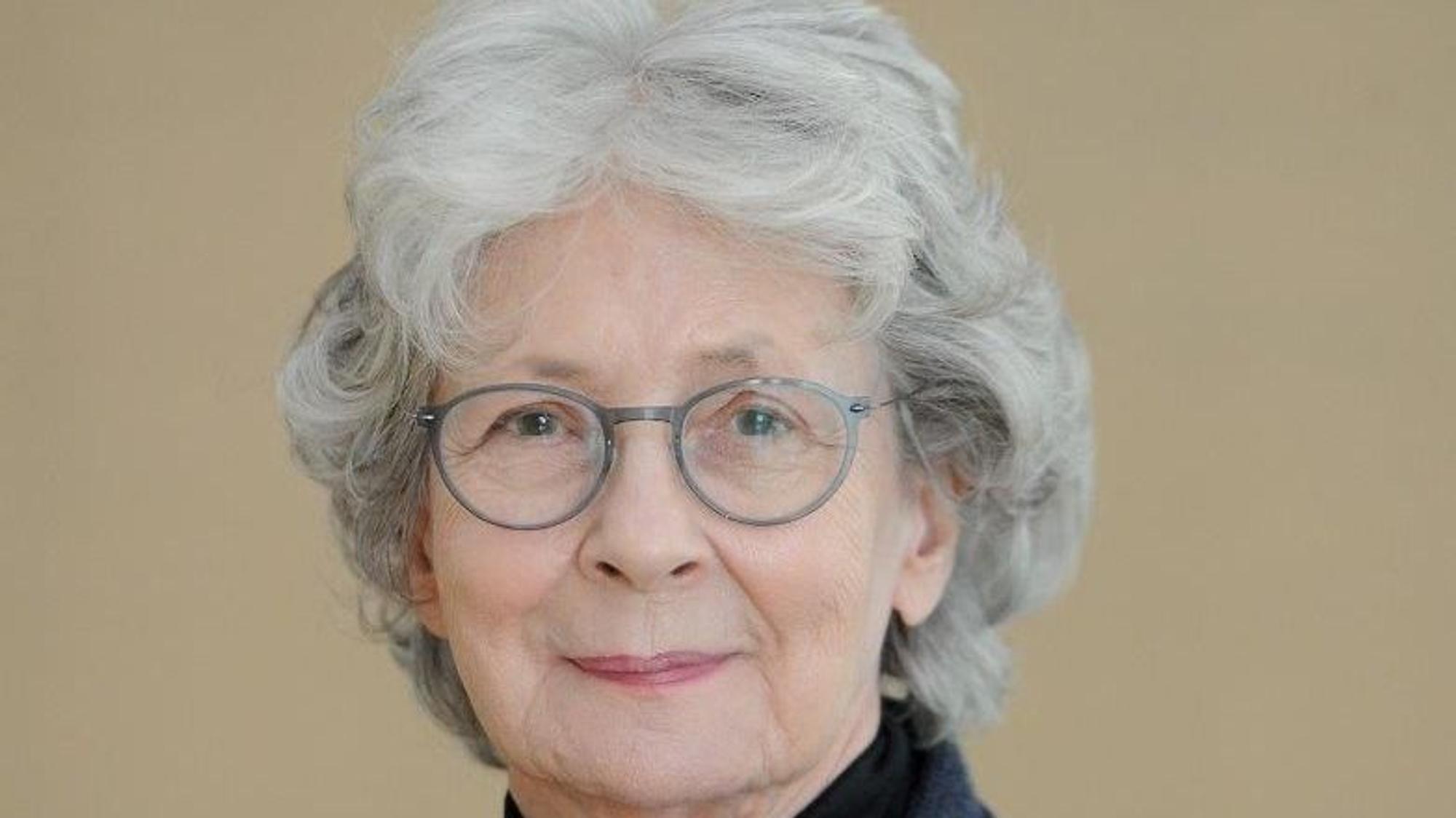 Porträt von der „wir helfen“-Vorsitzenden Hedwig Neven DuMont