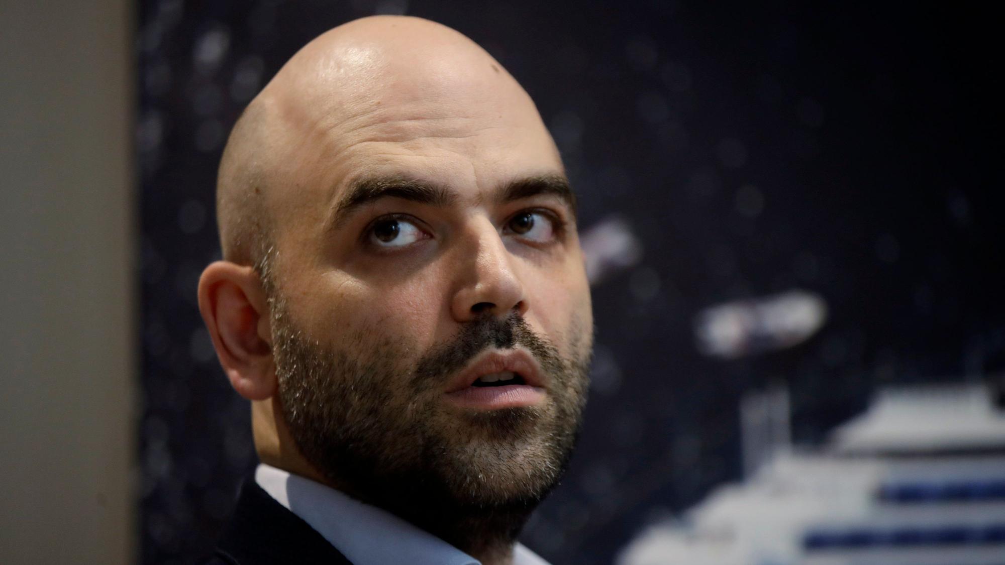 Roberto Saviano lebt im Versteck vor der Mafia, die ihn jagt.