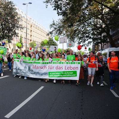 Der „Marsch für das Leben“ in der Kölner Innenstadt im Jahr 2023.