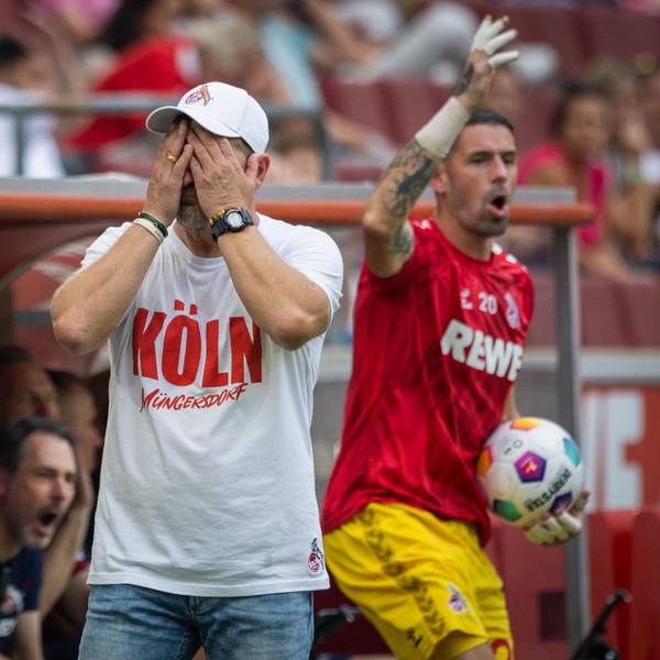 FC-Coach Steffen Baumgart beim Heimspiel gegen TSG 1899 Hoffenheim.
