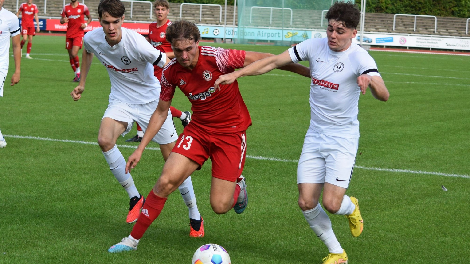 Rexhep Ajdari im Zweikampf