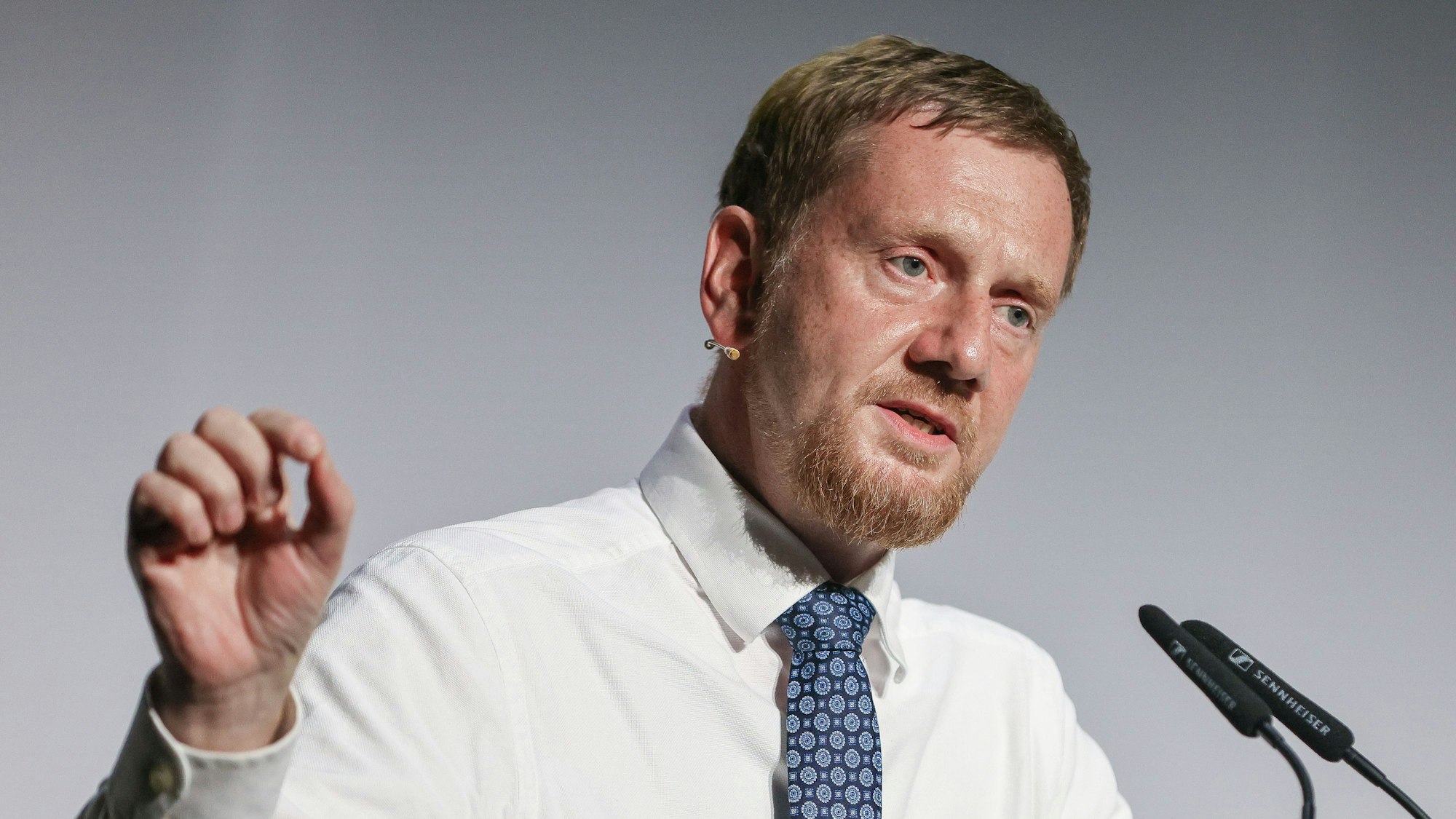 Michael Kretschmer spricht auf dem Ostdeutschen Energieforum.