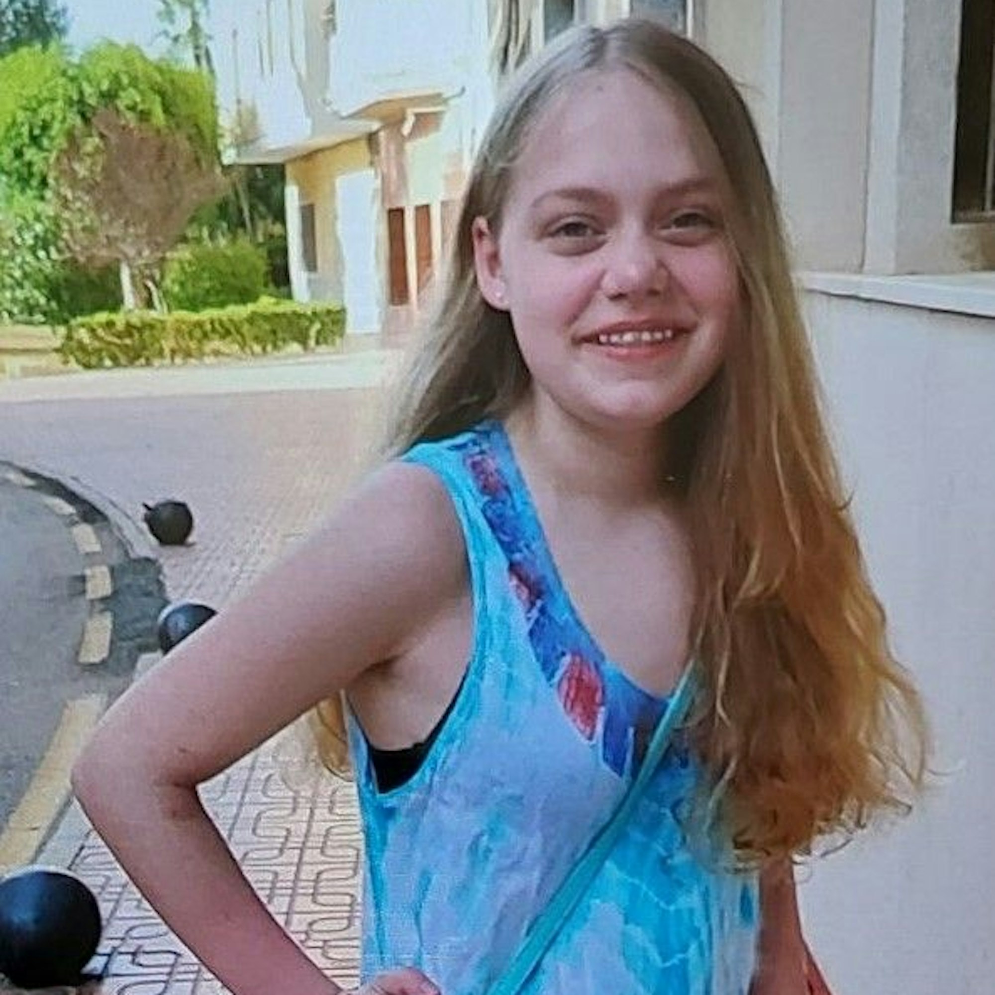 Die 15-jährige Nele Sophie S. aus Halstenbek wird seit dem vergangenen Sonntag (10. September 2023) vermisst.