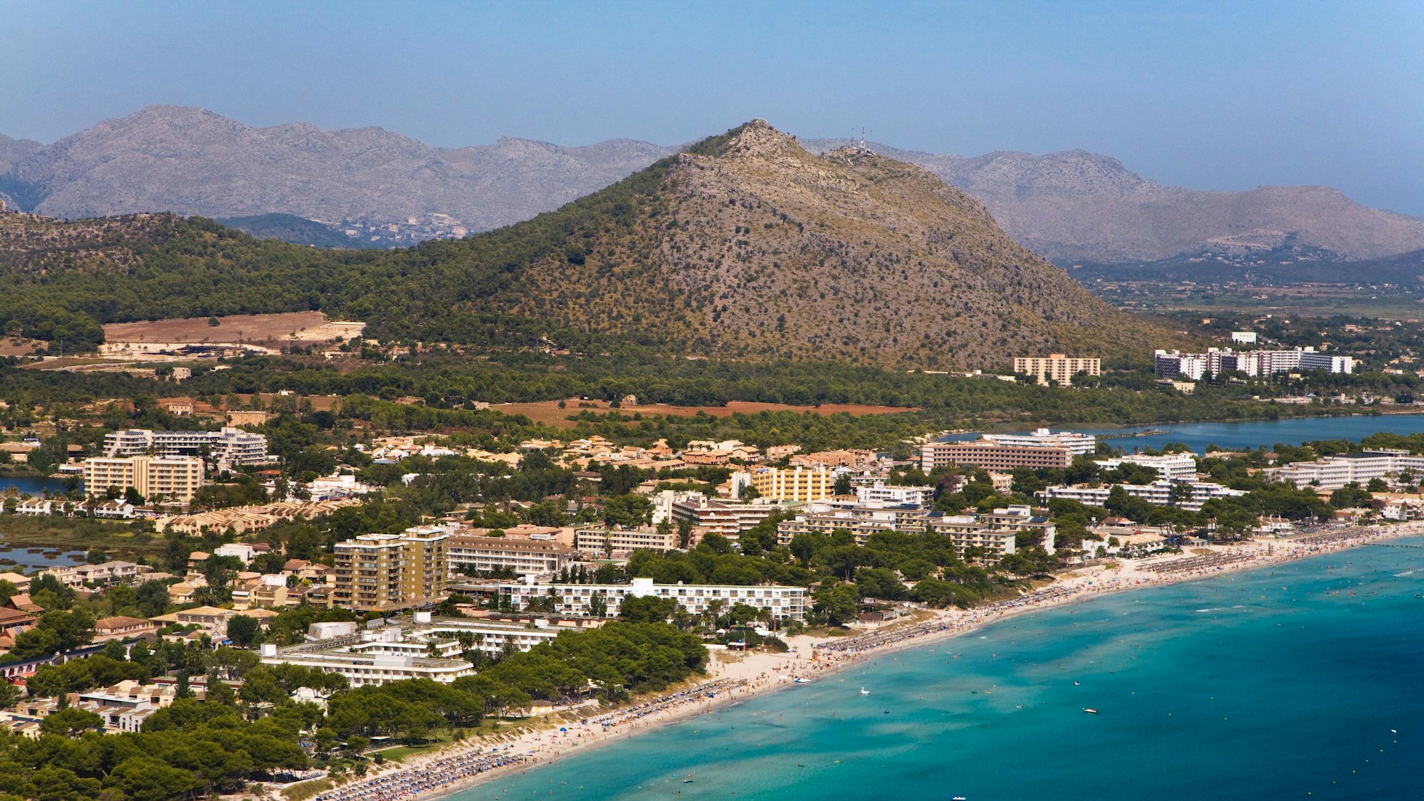 Die Bucht von Alcúdia in Mallorca. (Symbolbild)
