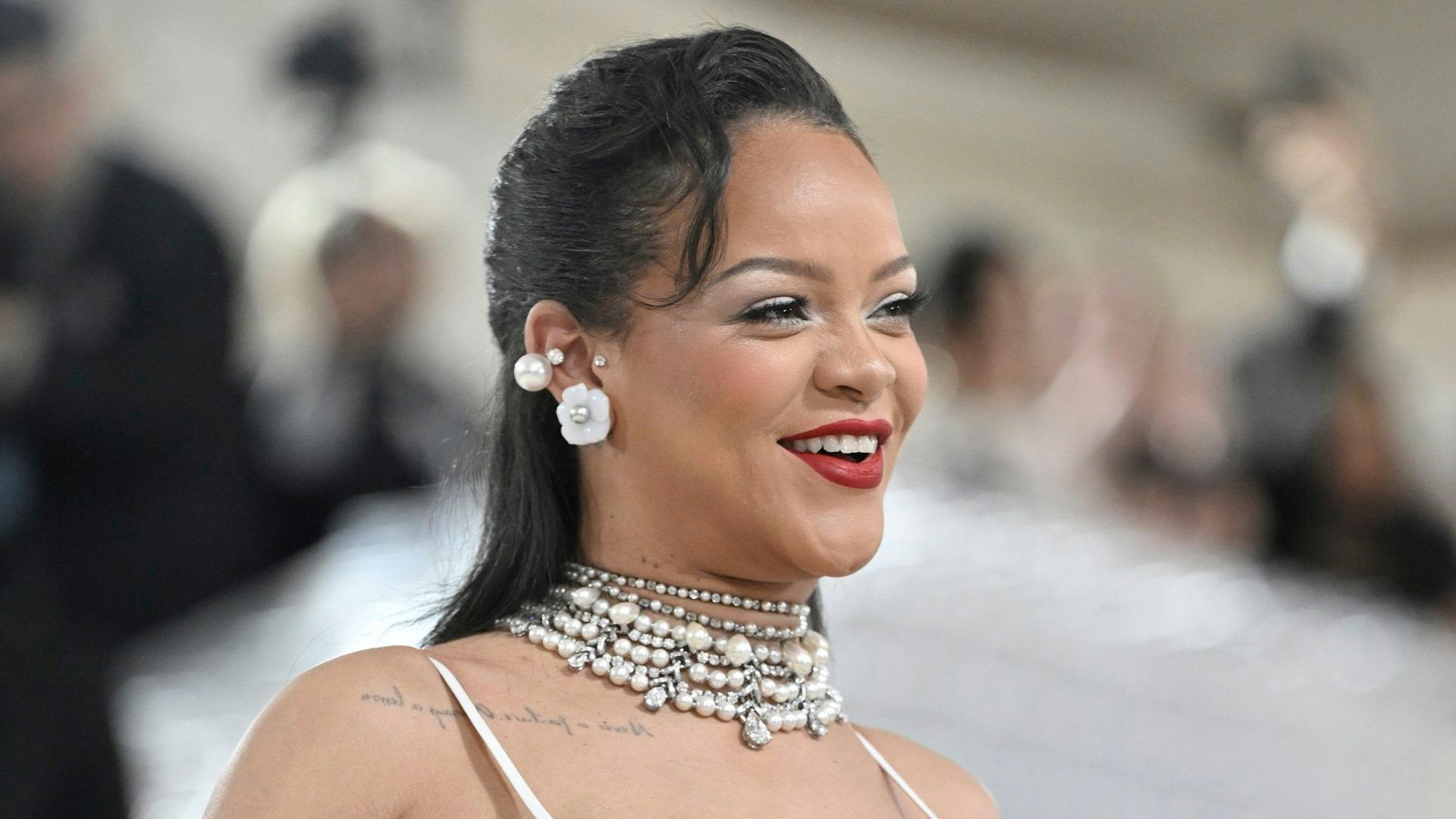Rihanna kommt zur Benefizgala des Costume Institute des Metropolitan Museum of Art anlässlich der Eröffnung der Ausstellung «Karl Lagerfeld: A Line of Beauty».