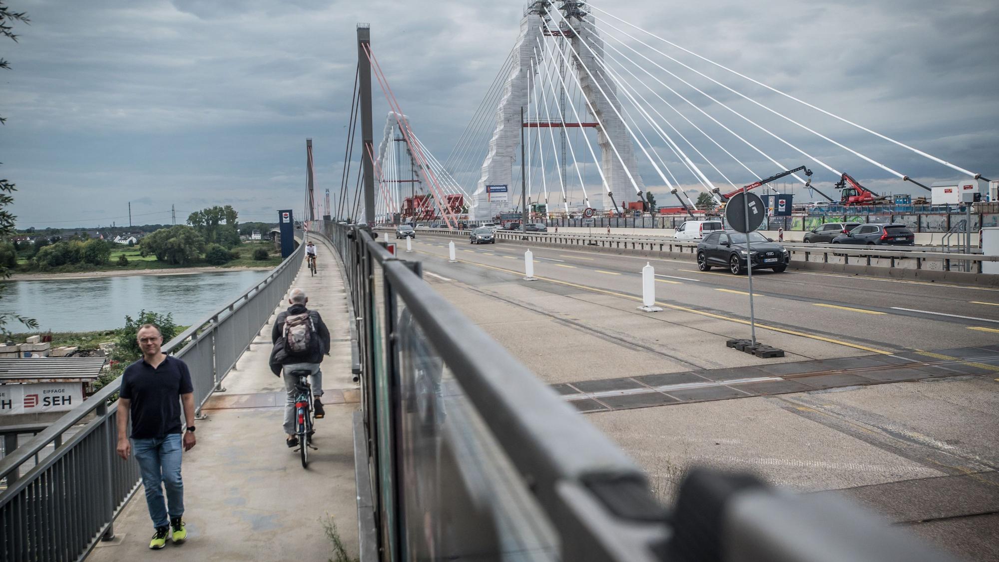 Leverkusener Brücke, Radweg. Foto: Ralf Krieger