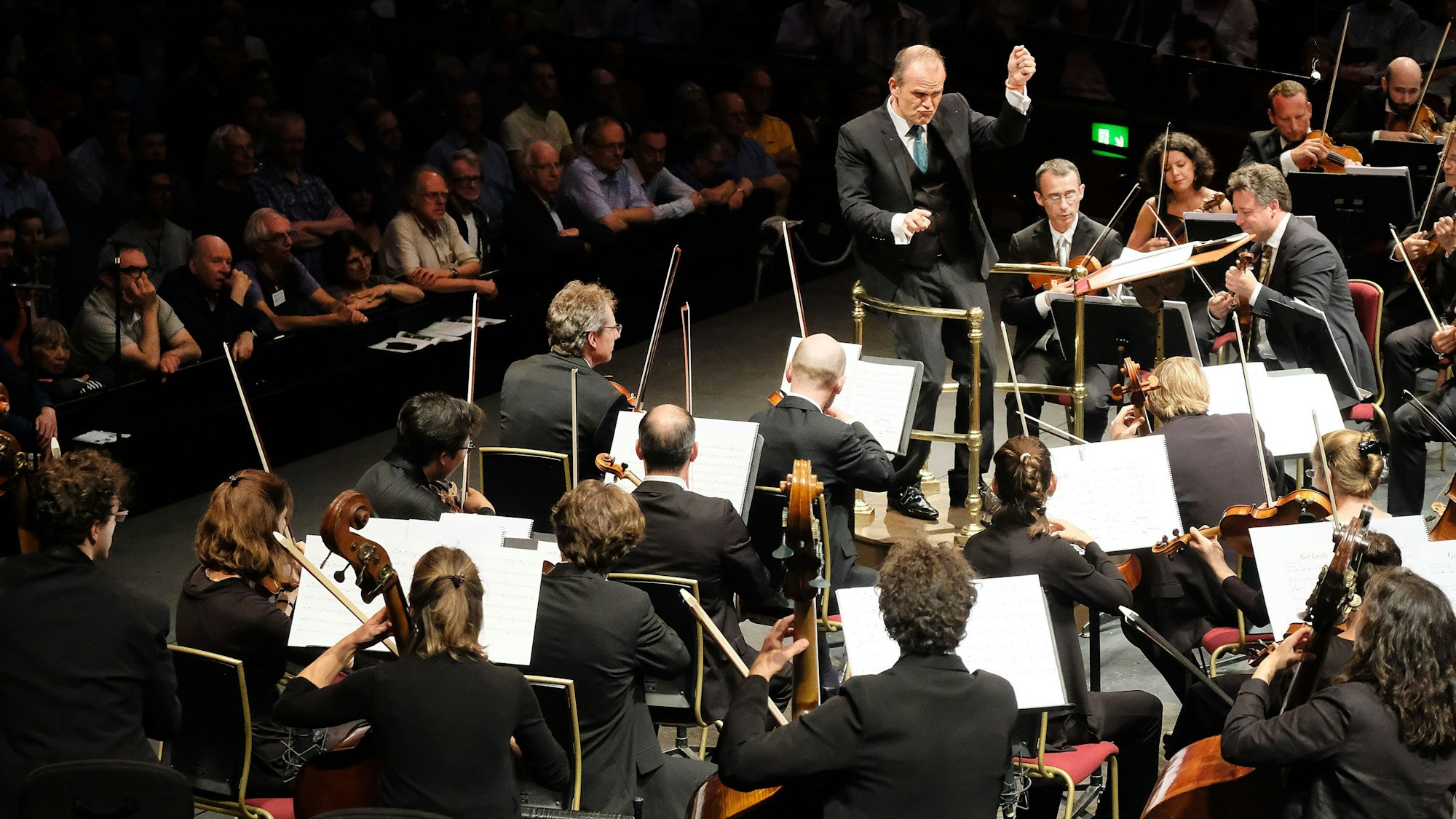 Das OrchesterLes Siècles mit Francois-Xavier Roth.