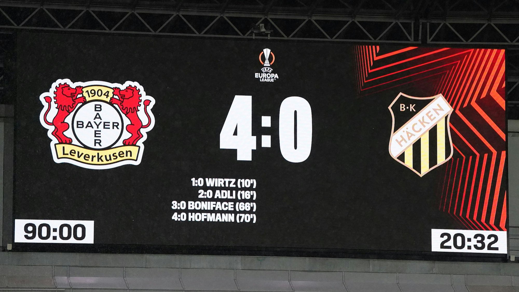 Auch die Übertragung von Bayer Leverkusen gegen BK Häcken war auf RTL minutenlang gestört.