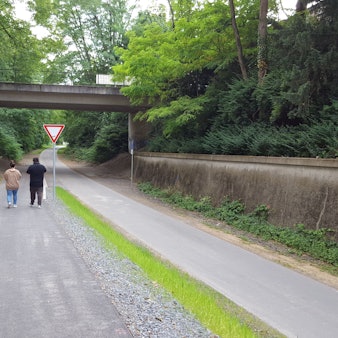 Blick auf die Balkantrasse in Burscheid