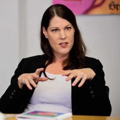 Athene Hammerich, die Leiterin des Kölner Ordnungsamtes, beim Interview in ihrem Büro im Stadthaus.