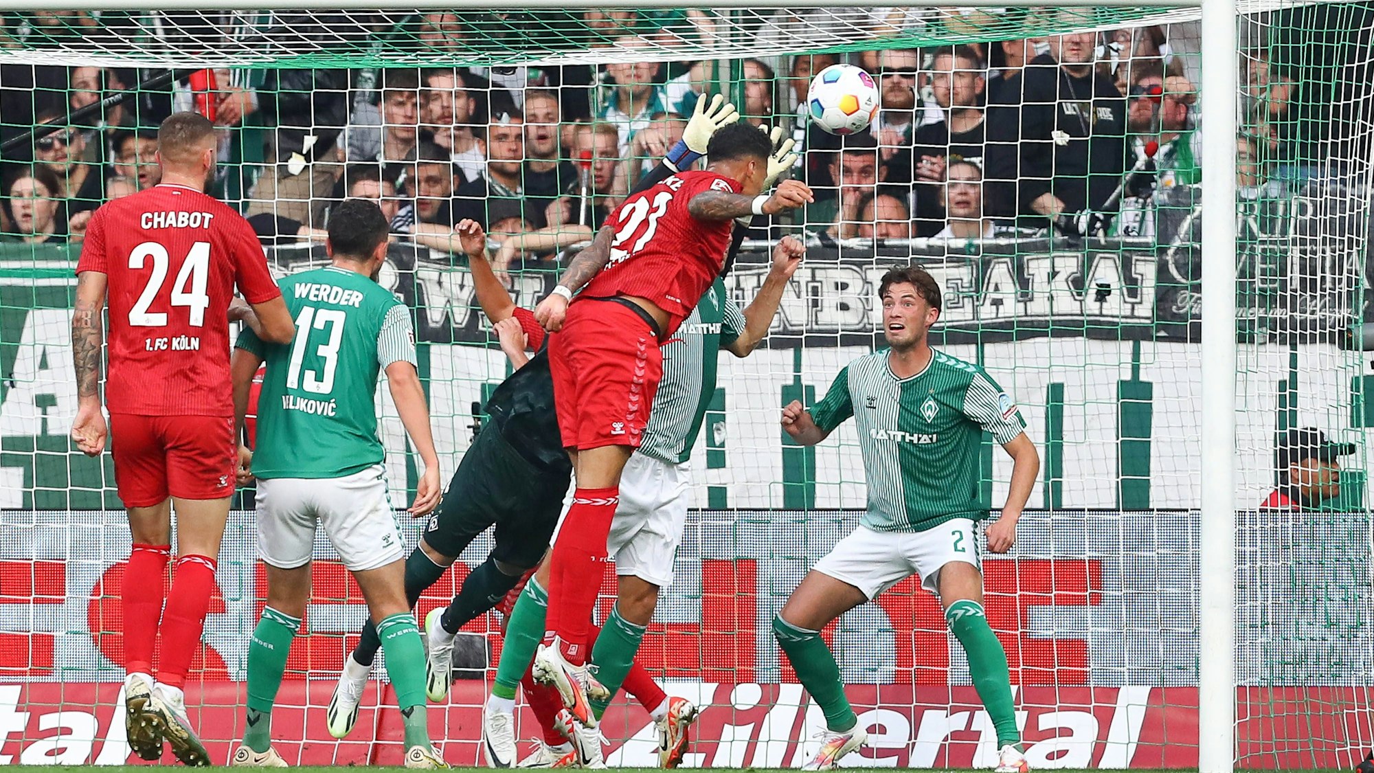Davie Selke bei seinem Treffer zum 1:0 in Bremen.