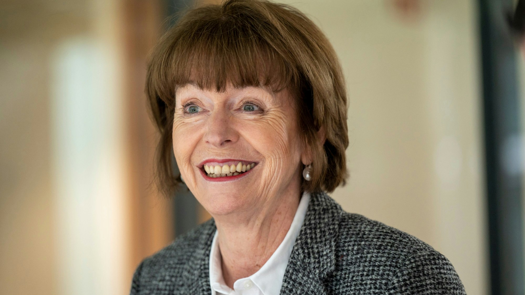 Die amtierende Oberbürgermeisterin Henriette Reker bei einem Interview.