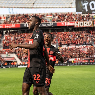 Jubel über das Tor zum 1:0 durch Victor Boniface.