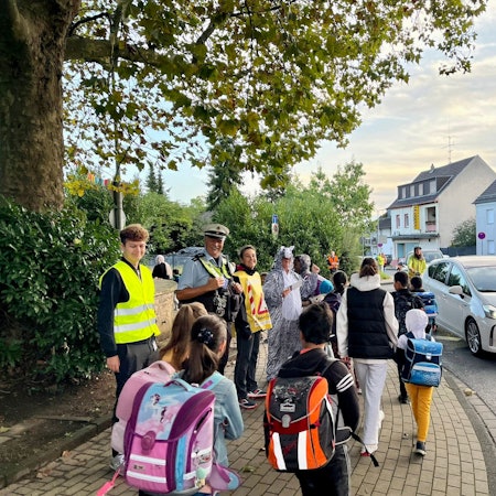 Aktion für sicheren Schulweg an der GGS Im Kirchfeld,