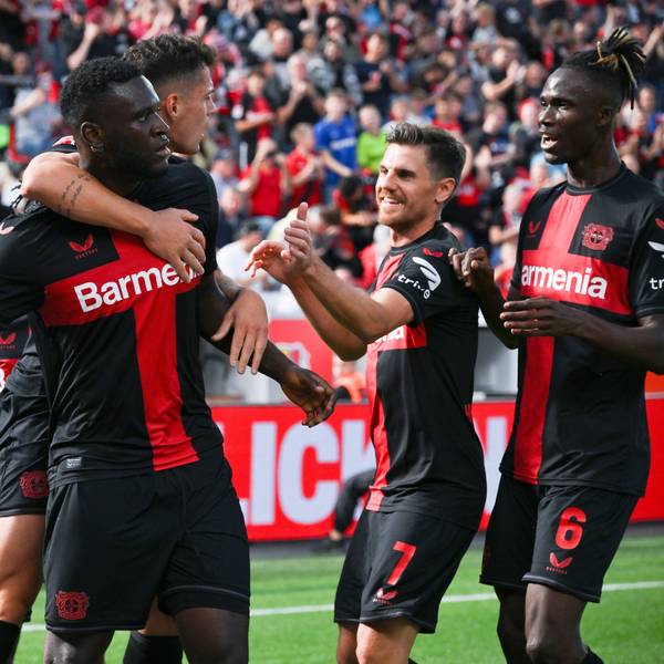 Jubel zum 1:0 durch Victor Boniface.