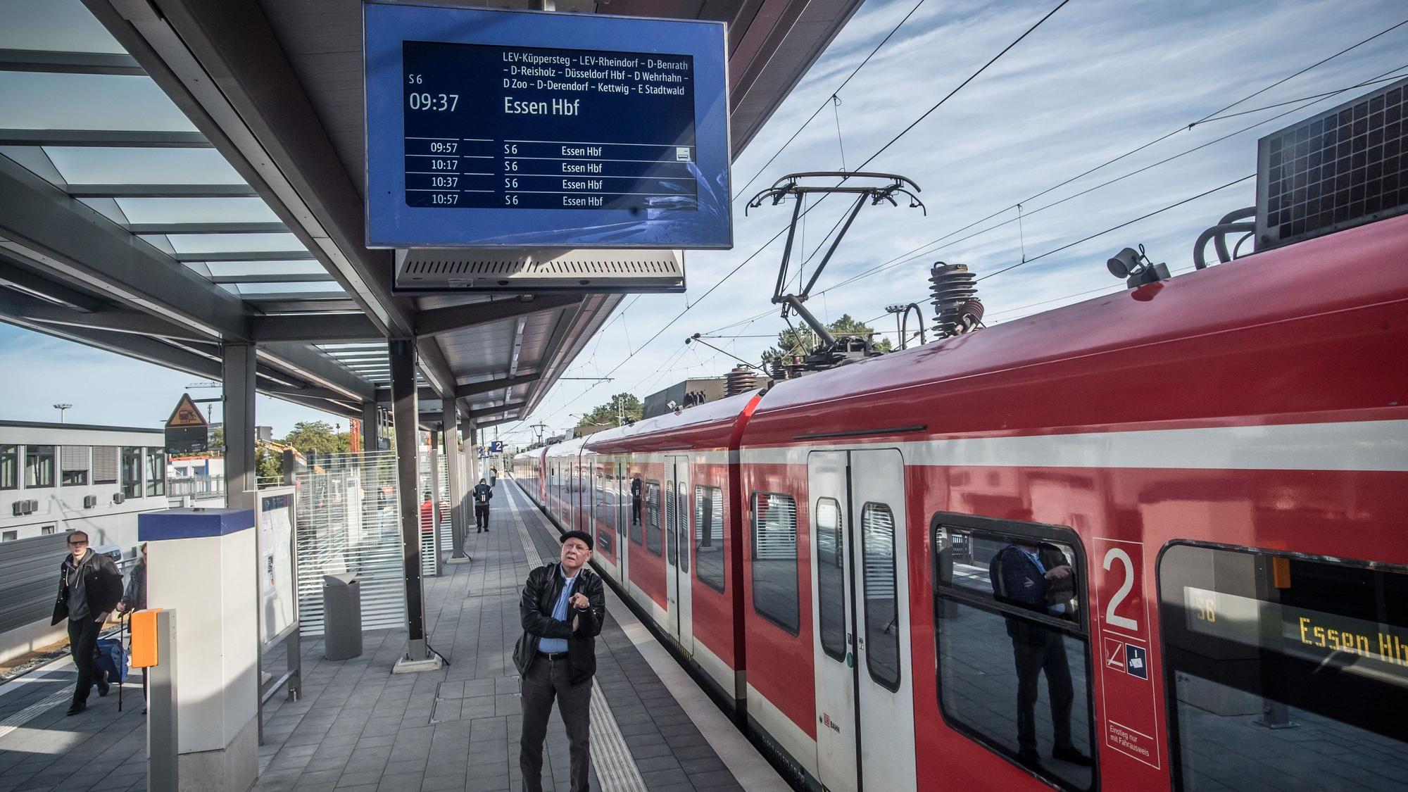 Köln Mülheim-Düsseldorf Züge fahren wieder. Foto: Ralf Krieger