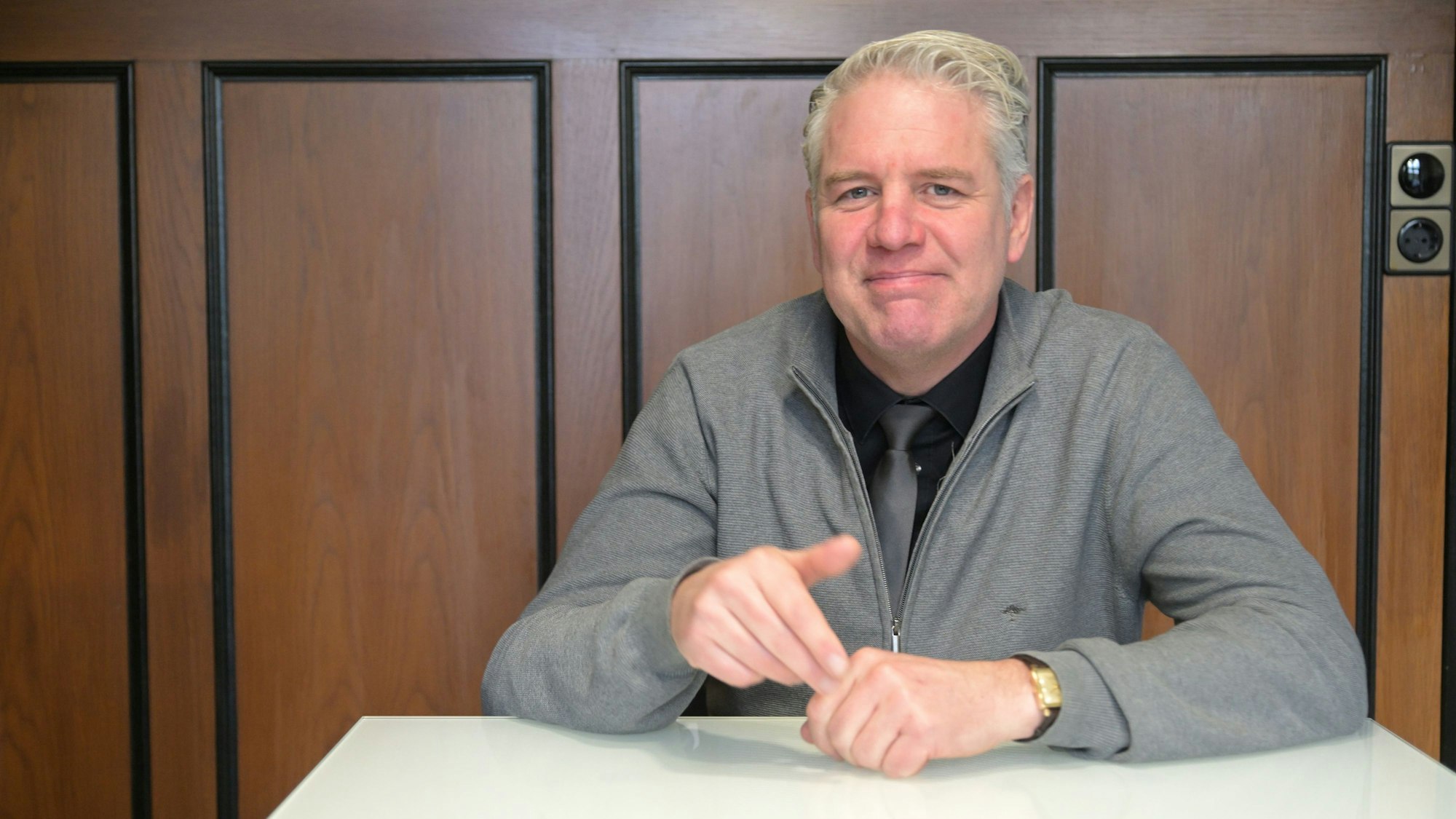 Odenthals Bürgermeister Robert Lennerts im Interview.