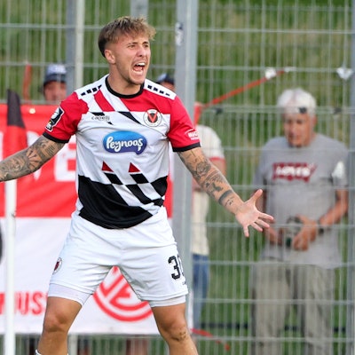 FC Viktoria Köln vs. RW Essen, 3. Liga, von links: Luca Marseiler (Viktoria), 23.08.2023, Bild: Herbert Bucco