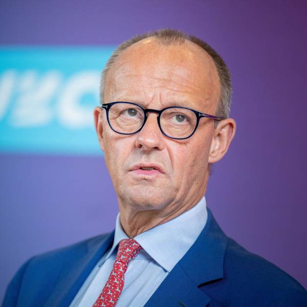 26.09.2023, Berlin: Friedrich Merz, CDU Bundesvorsitzender und Fraktionsvorsitzender der CDUCSU Fraktion, spricht vor Beginn der Fraktionssitzung im Bundestag. Foto: Michael Kappeler/dpa +++ dpa-Bildfunk +++