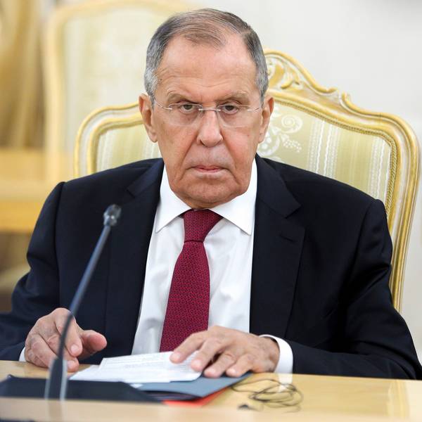ARCHIV - 18.09.2023, Russland, Moskau: HANDOUT - Dieses vom Pressedienst des russischen Außenministeriums zur Verfügung gestellte Foto zeigt Sergej Lawrow, Außenminister von Russland, während eines Treffens mit Chinas Außenminister Wang. Foto: -/Russian Foreign Ministry Press Service/AP/dpa - ACHTUNG: Nur zur redaktionellen Verwendung und nur mit vollständiger Nennung des vorstehenden Credits +++ dpa-Bildfunk +++