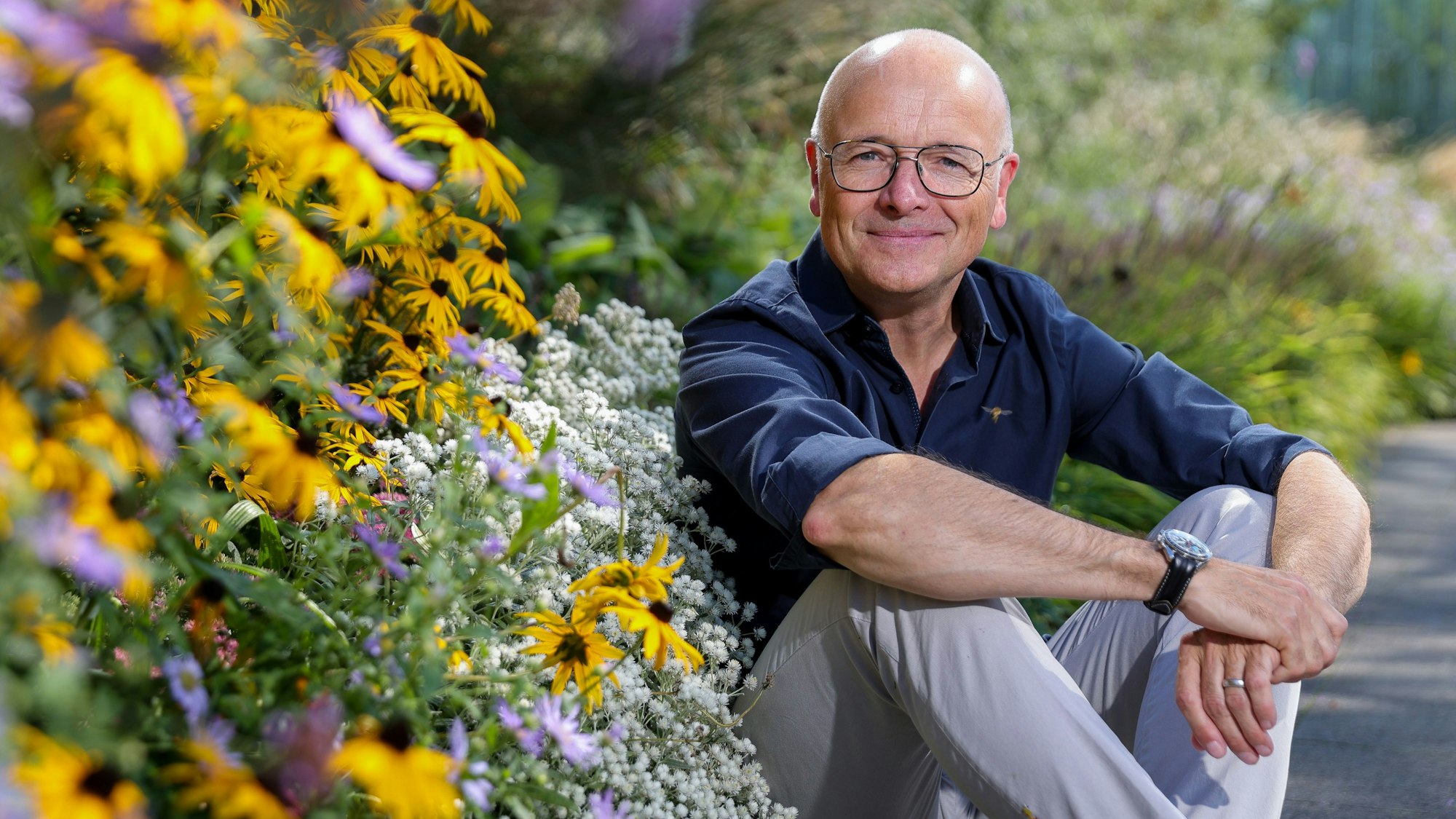 21.08.2023, Köln: Porträt von Karsten Schwanke, der ein deutscher Meteorologe und Fernsehmoderator ist.
Foto: Michael Bause