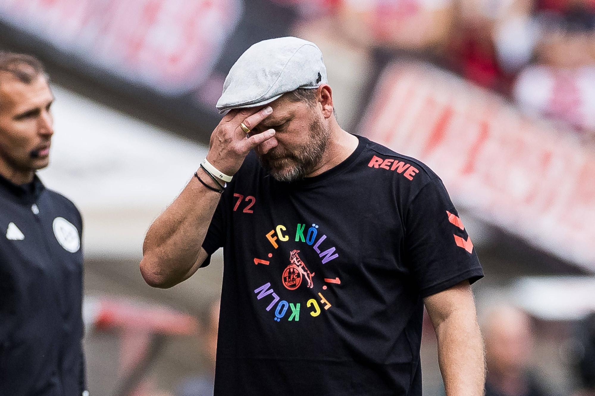 FC-Trainer Steffen Baumgart ist verzweifelt