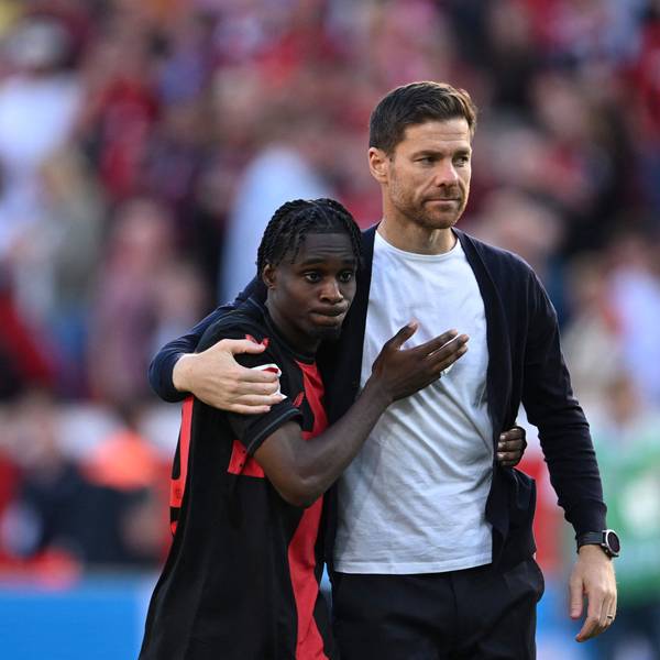 Xabi Alonso und Jeremie Frimpong