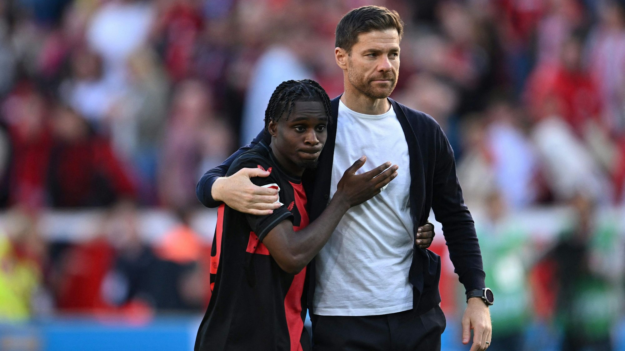 Xabi Alonso und Jeremie Frimpong
