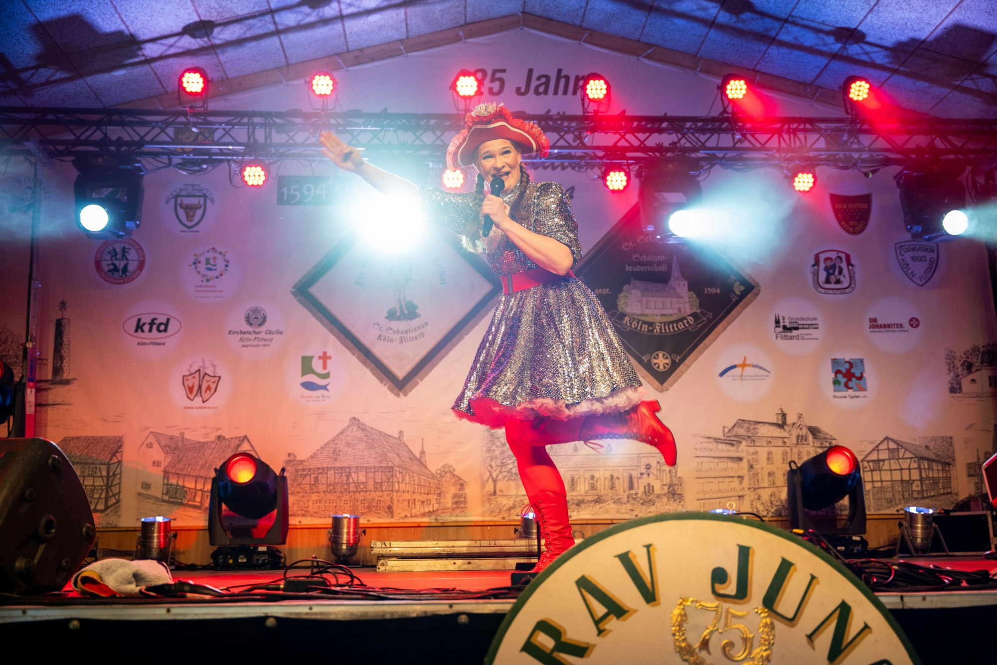 „Et Vünkchen“ tanzt über die Bühne.