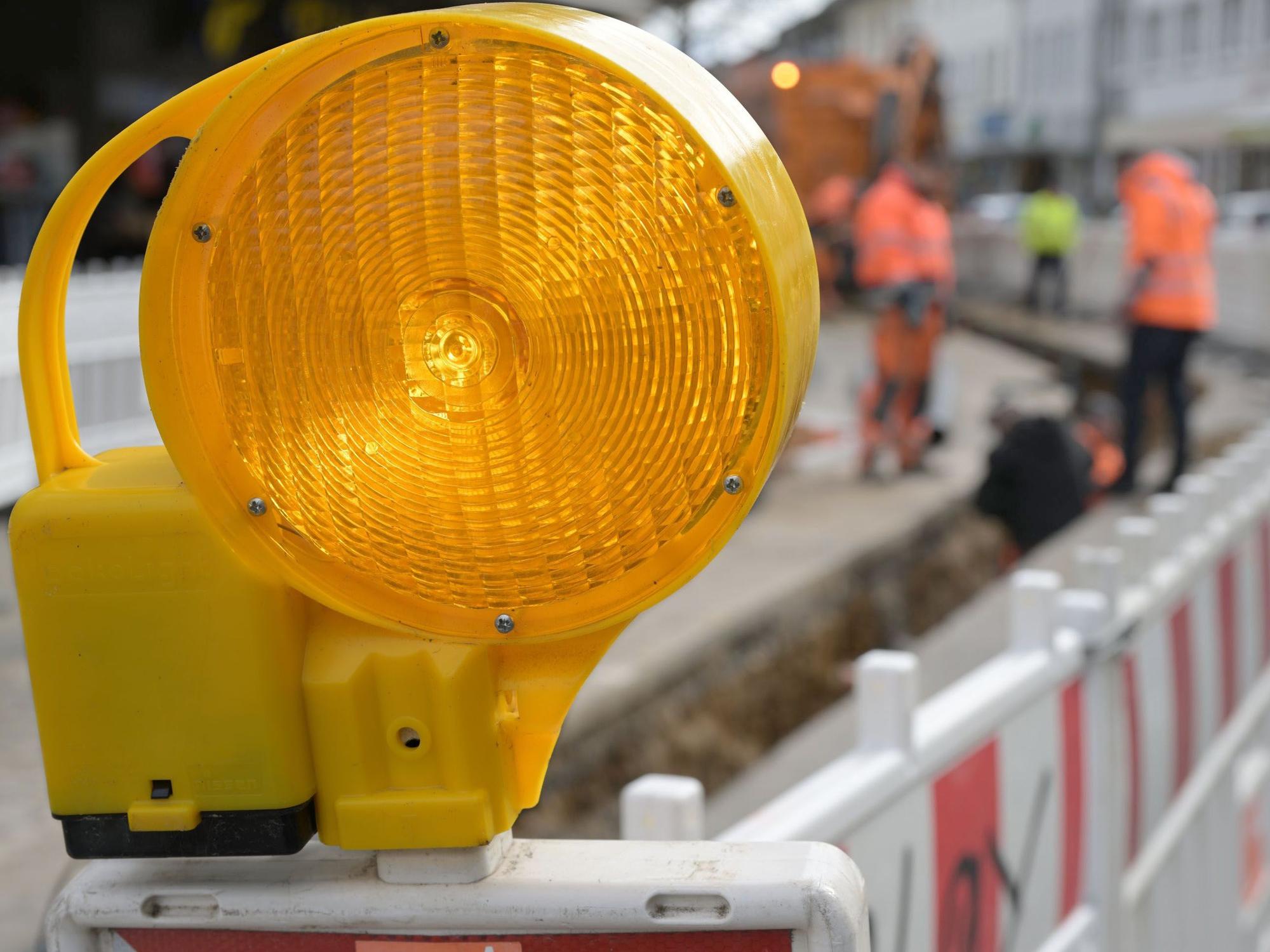 Baustelle Bensberg Schloßstraße Schlossstrasse
STRASSENBAU SYMBOLBILD