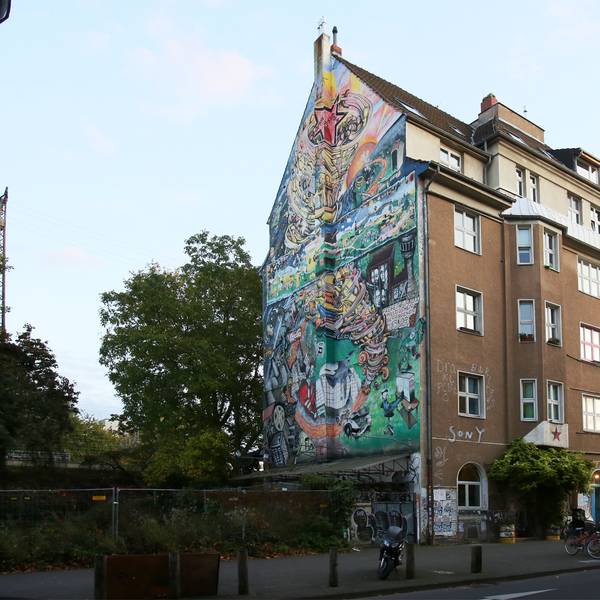 Zu sehen ist ein Haus in der Ludolf-Camphausen-Straße im Belgischen Viertel in Köln.