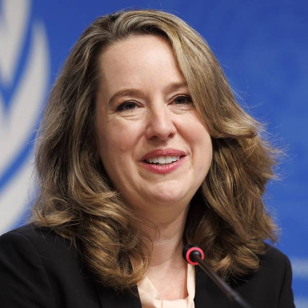 Amy Pope, neue Generaldirektorin der Internationalen Organisation für Migration (IOM), spricht während einer Pressekonferenz am europäischen Hauptsitz der Vereinten Nationen, anlässlich der Übernahme des Amtes als Generaldirektorin der IOM.