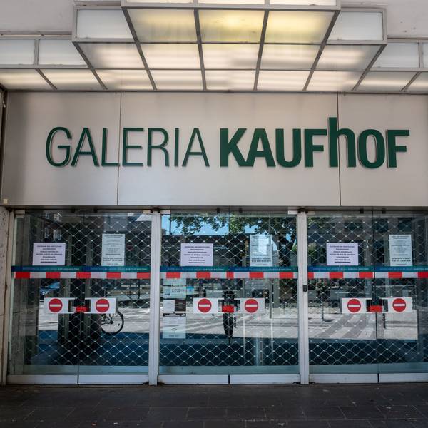 Eingang geschlossen, verriegelte Türen, Galeria Kaufhof Schildergasse, Köln 01.06.2020 Foto: Uwe Weiser