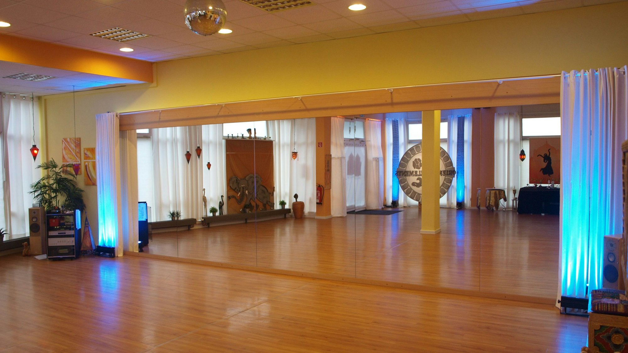 Blick in den Tanzsaal