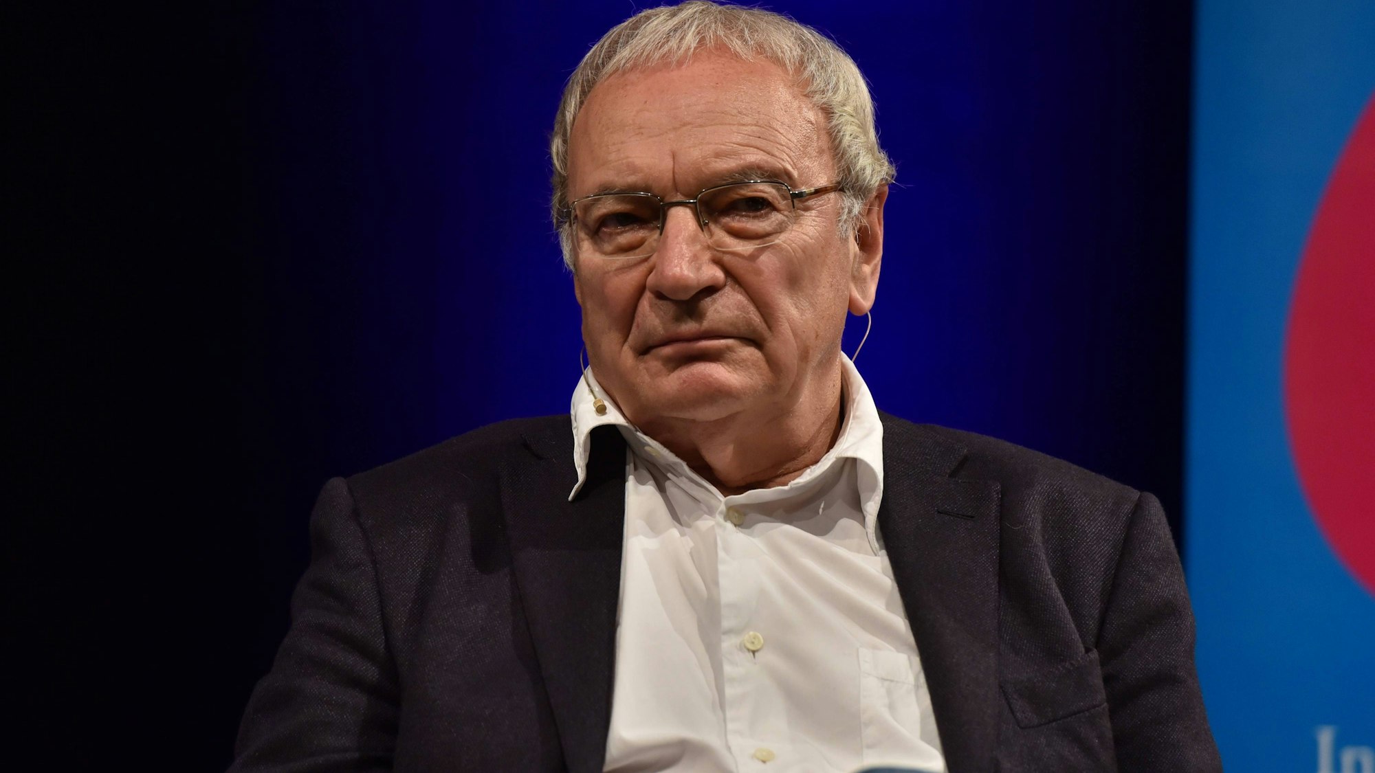 Der Schriftsteller Uwe Timm liest am 15.10.2017 in Köln bei der Lit.Cologne Spezial, dem internationalen Literaturfest.