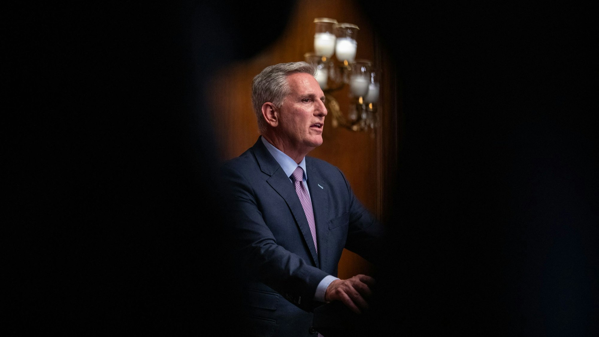WASHINGTON, DC - OCTOBER 3: Former Speaker Kevin McCarthy (R-CA) speaks to the press after the motion to vacate his position passes in the U.S. Capitol on October 3, 2023 in Washington, DC. The House voted by simple majority to oust McCarthy as speaker, an effort led by a handful of conservative members of his own party, including Rep. Matt Gaetz (R-FL). Anna Rose Layden/Getty Images/AFP (Photo by Anna Rose Layden / GETTY IMAGES NORTH AMERICA / Getty Images via AFP)