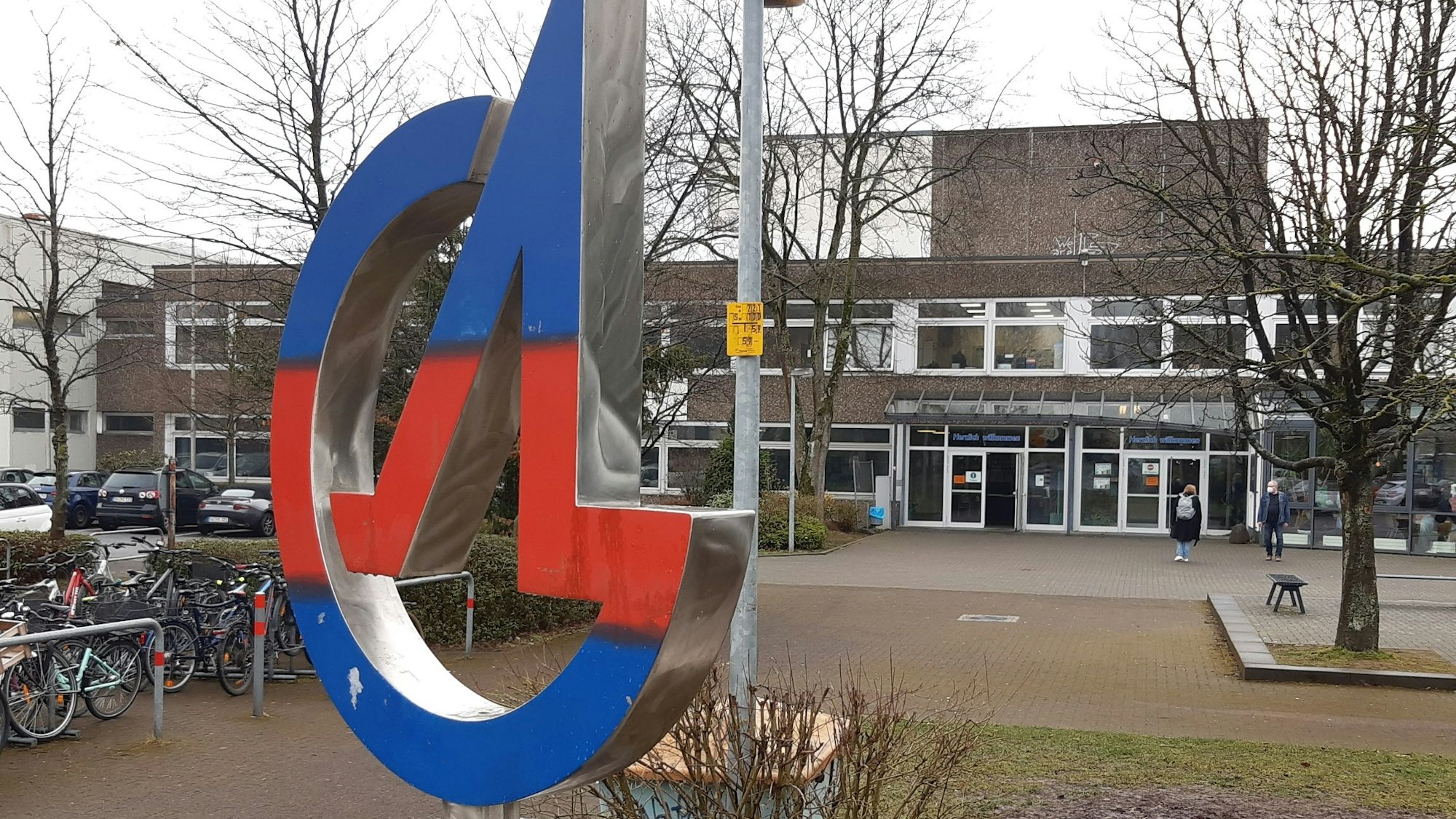 Städtisches Anno-Gymnasium an der Zeithstraße in Siegburg