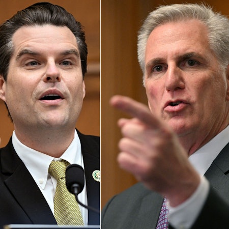 US-Republikaner Matt Gaetz (l.) soll nach der Revolte gegen Parteikollegen Kevin McCarthy die Sprecherrolle einnehmen. Zum ersten Mal in der US-Geschichte wurde ein Sprecher von der eigenen Partei abgesetzt.