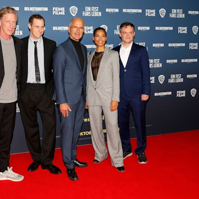 Richard Huber, Marc Hosemann, Christoph Maria Herbst, Cynthia Micas und Johannes Allmayer bei der Premiere des Kinofilms „Ein Fest fürs Leben“ im Cinedom.
