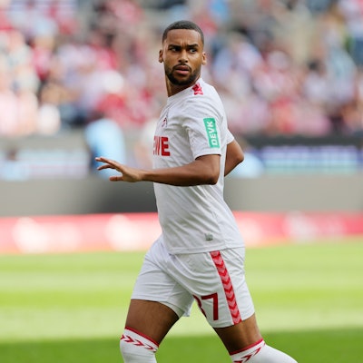 Kölns Flügelspieler Linton Maina droht erneut auszufallen.